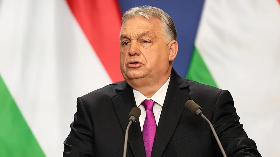 Hungary Blocks €90 Billion Ukraine Loan Amidst Pipeline Dispute